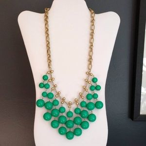 Stella & Dot green Jolie statement necklace